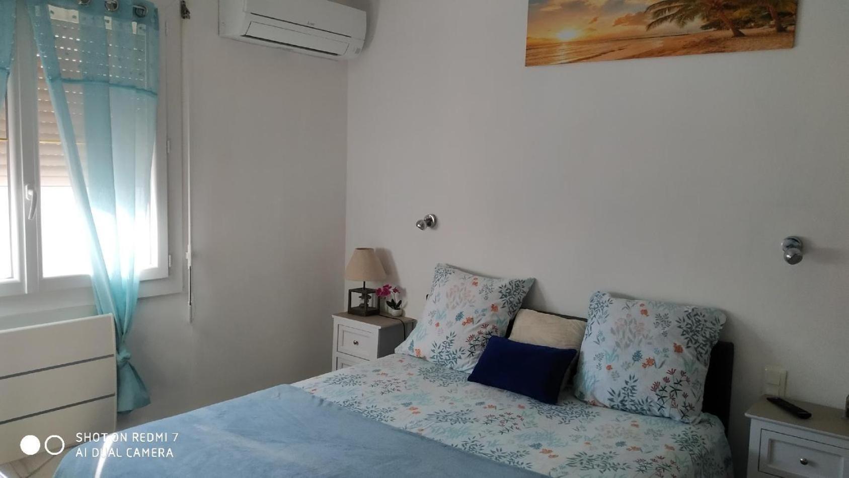CHAMBRE SPACIEUSE CONFORTABLE,WIFI,Climatisée,près GARE TGV,parking,pt dejeuner Perpignano Esterno foto